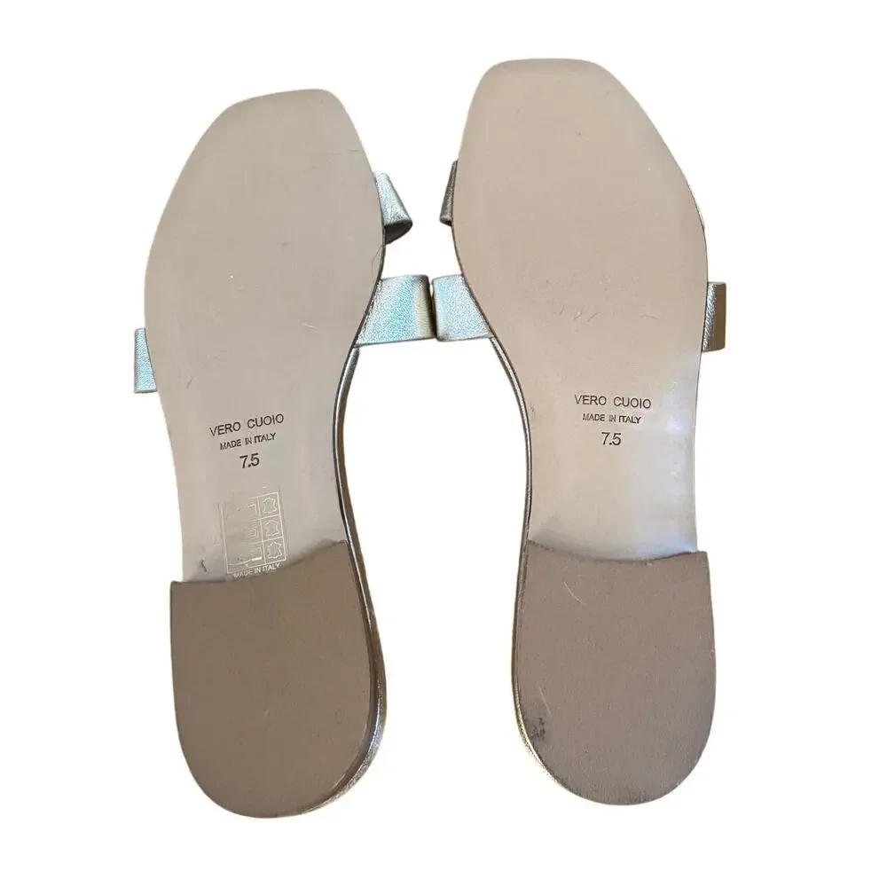 Bruno Magli single strap light gold comfort slide sandal size 7.5